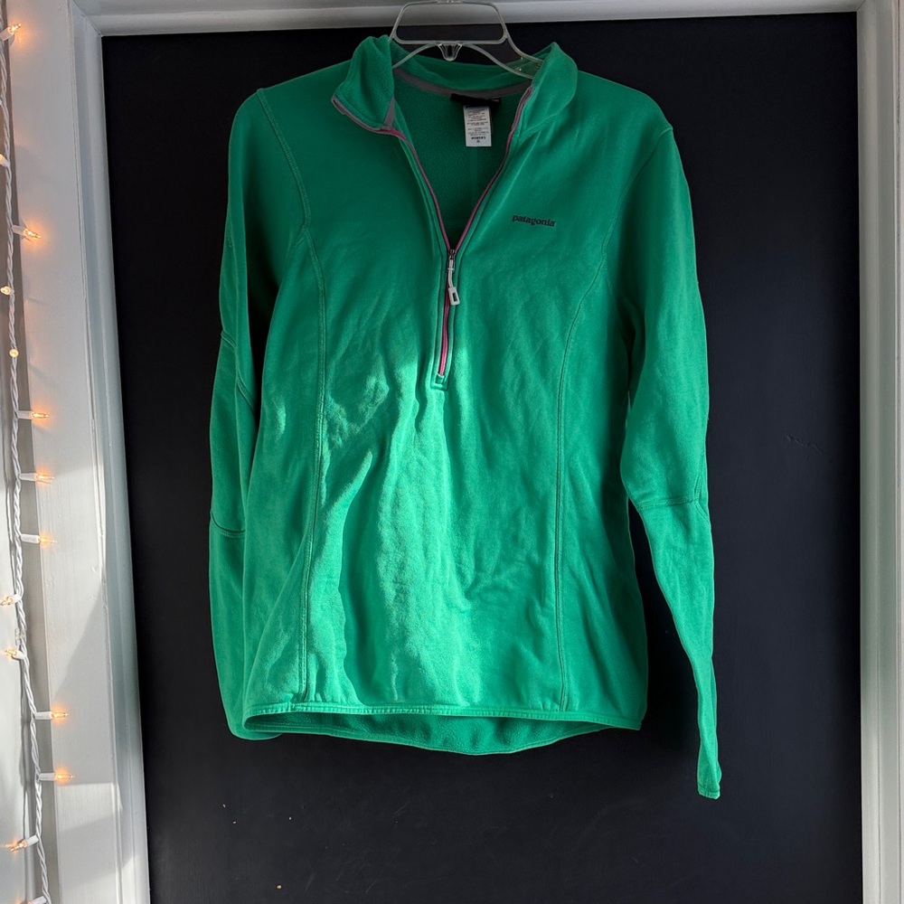 Patagonia Women's Green Zip-Up Sweater